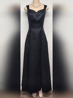 Southeastern Performance Apparel 00 Long Formal Gown Fit And Flare Black